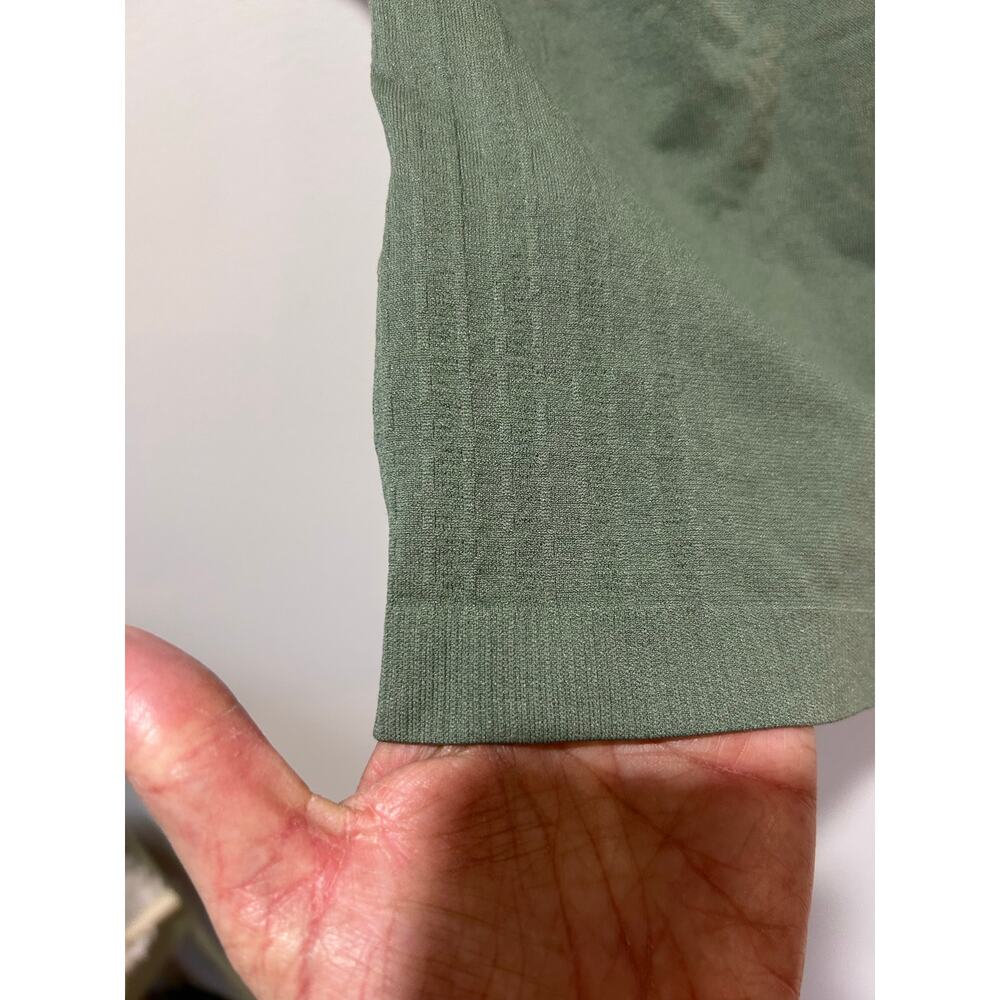 Ryka seamless athletic shirt olive green size S hiking running outdoors - Picture 3 of 8